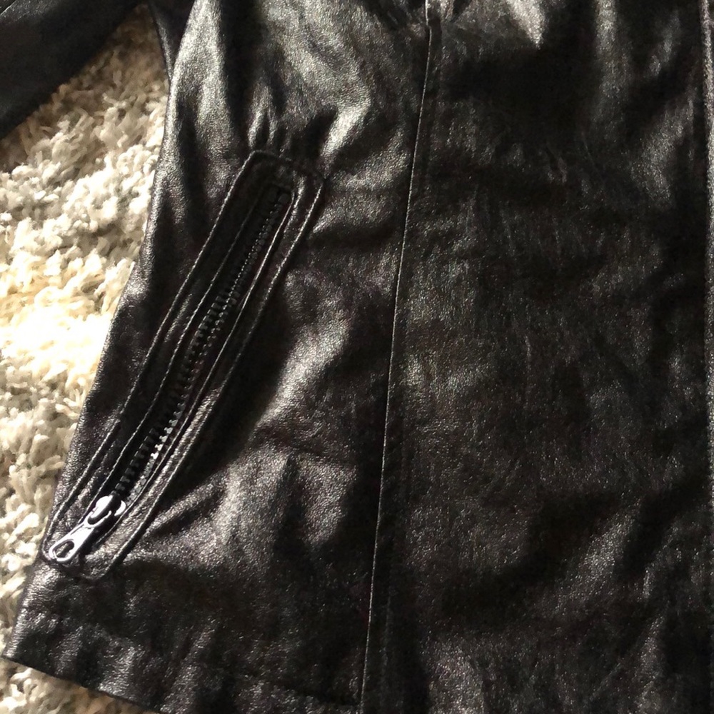 Gap Jacket - Picture 4 of 7